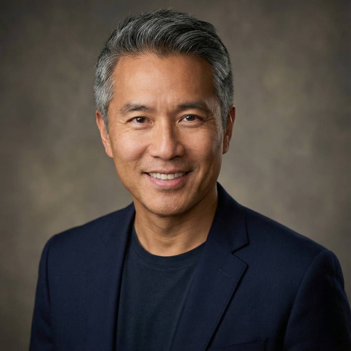 国产精品首席导演张明远